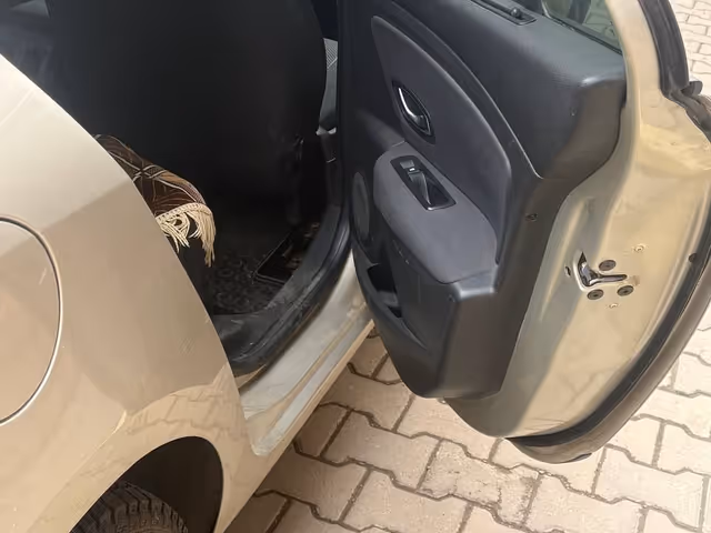 Renault Fluence - фото 2