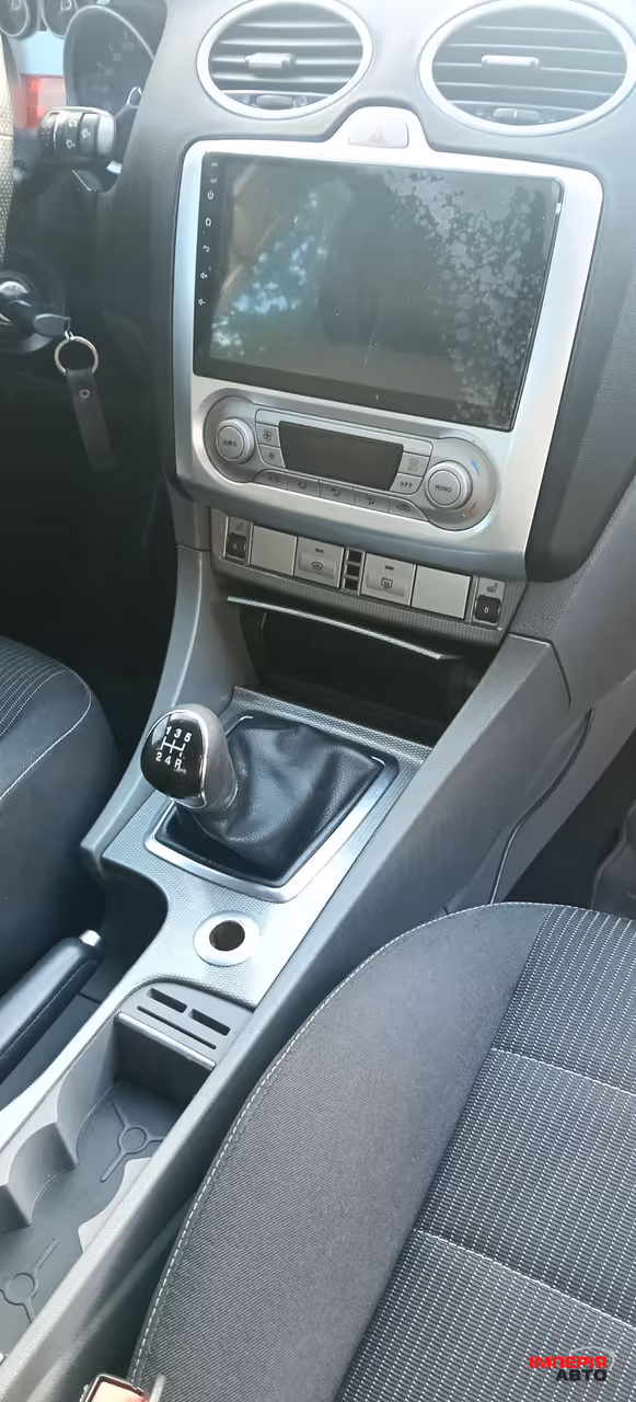 Ford Focus ST - фото 13