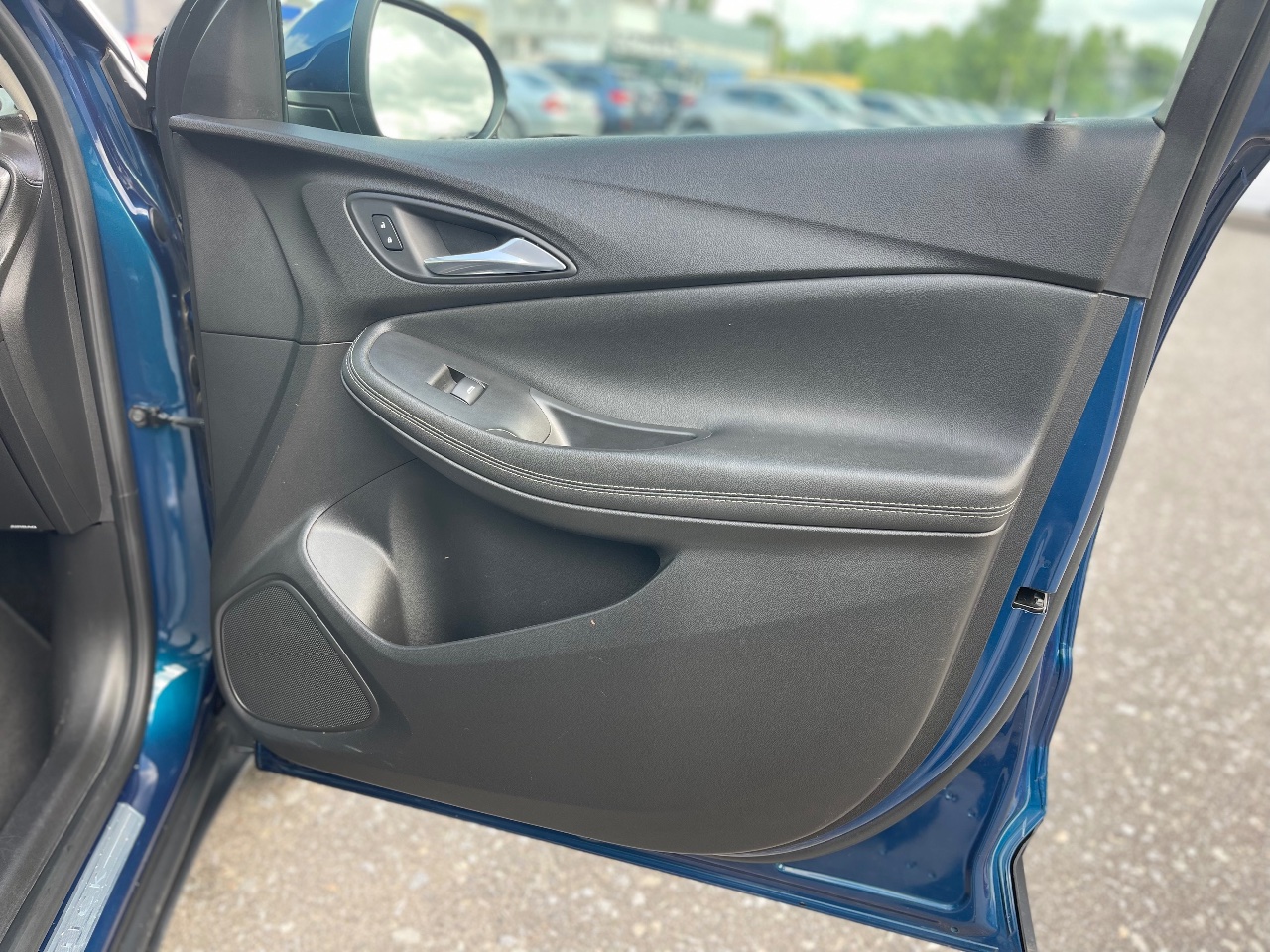 Buick Encore GX - фото 32