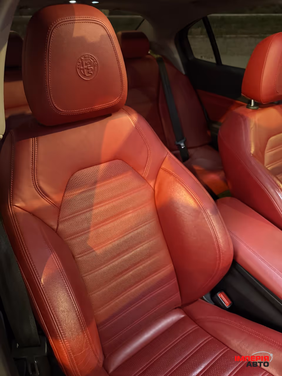 Alfa Romeo Giulia - фото 15