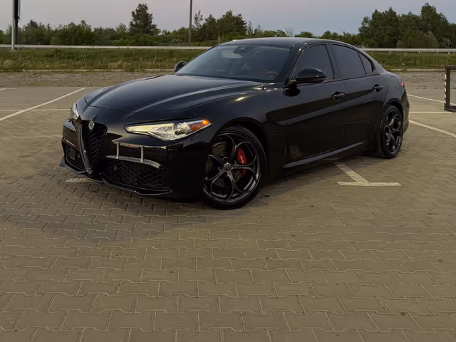 Alfa Romeo Giulia - фото 2