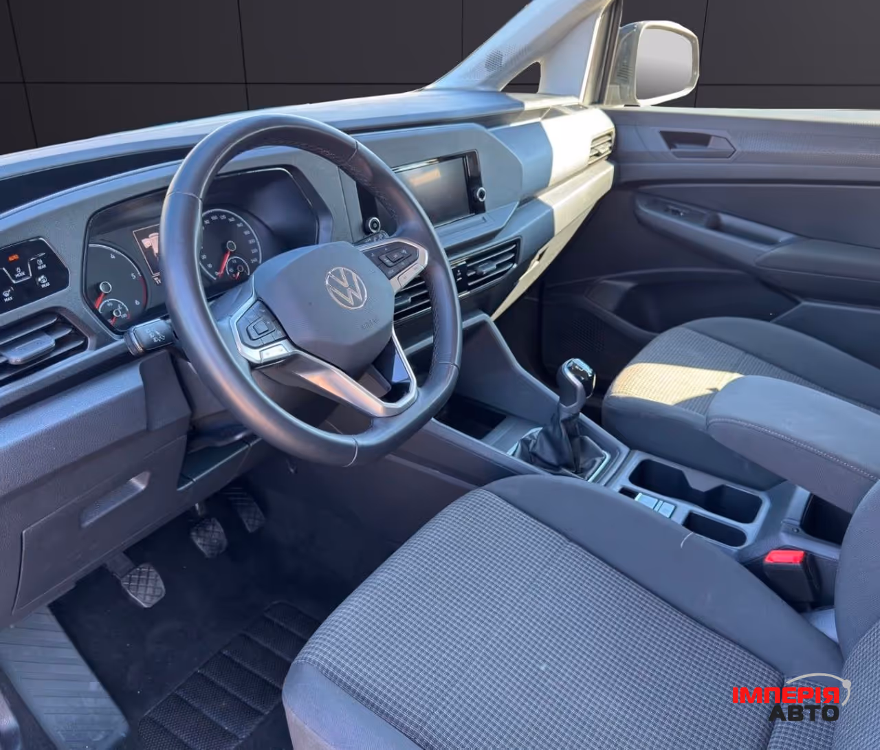 Volkswagen Caddy - фото 4