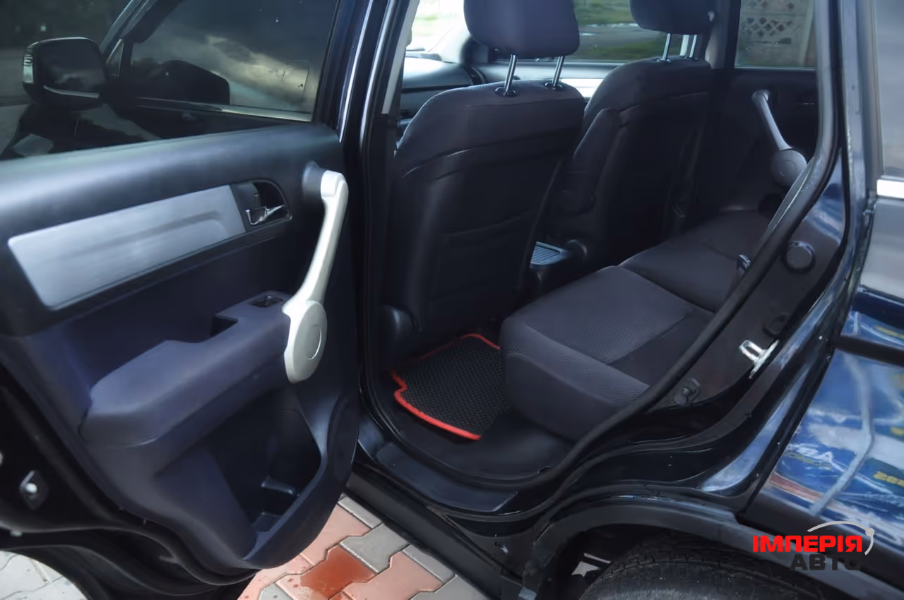 Honda CR-V - фото 10