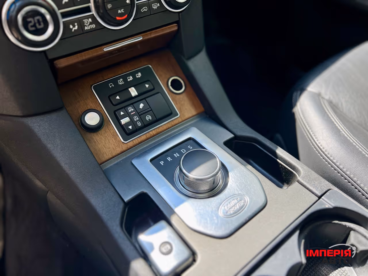 Land Rover Discovery - фото 17