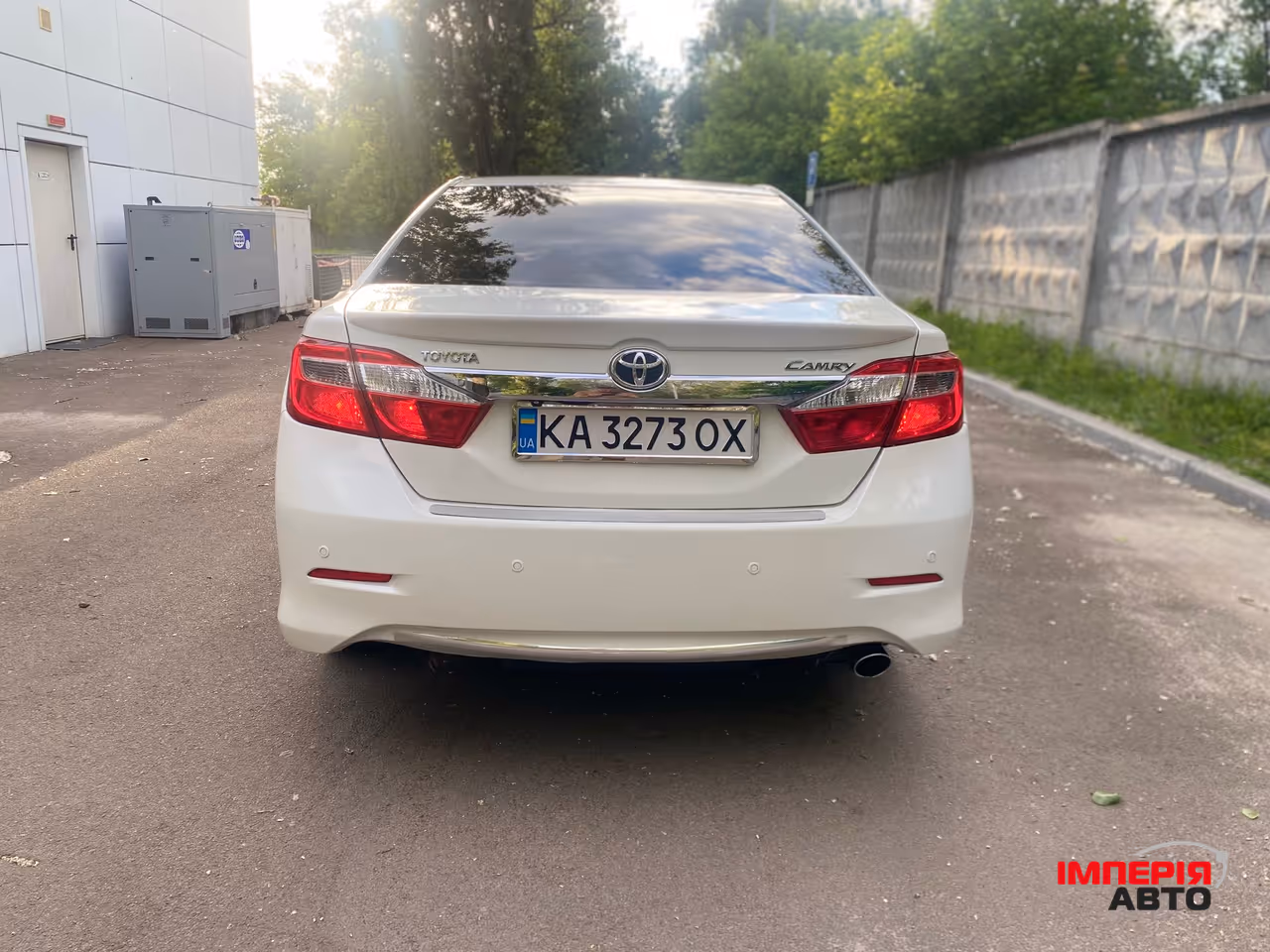 Toyota Camry - фото 6