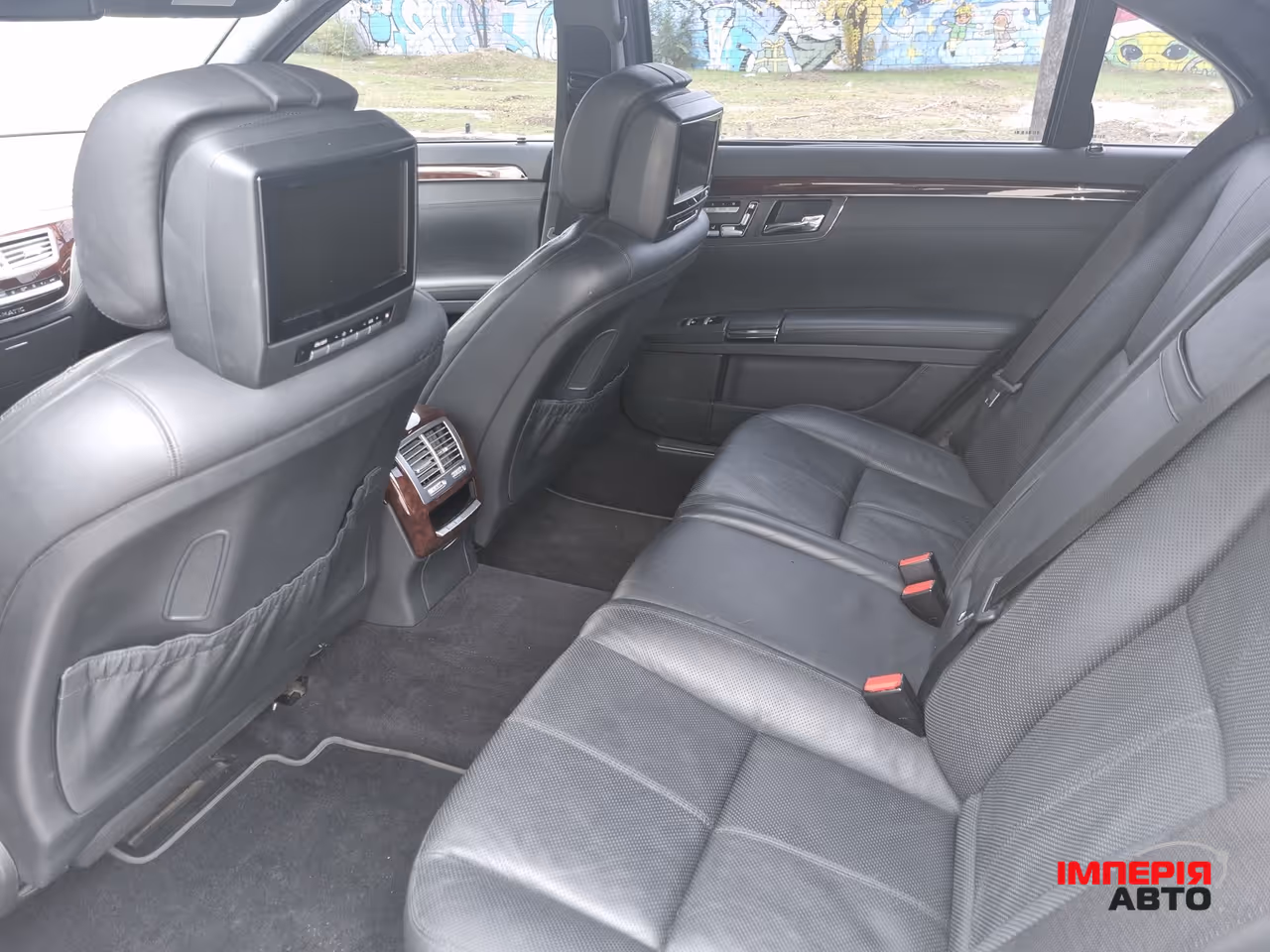Mercedes-Benz S-Класс - фото 24
