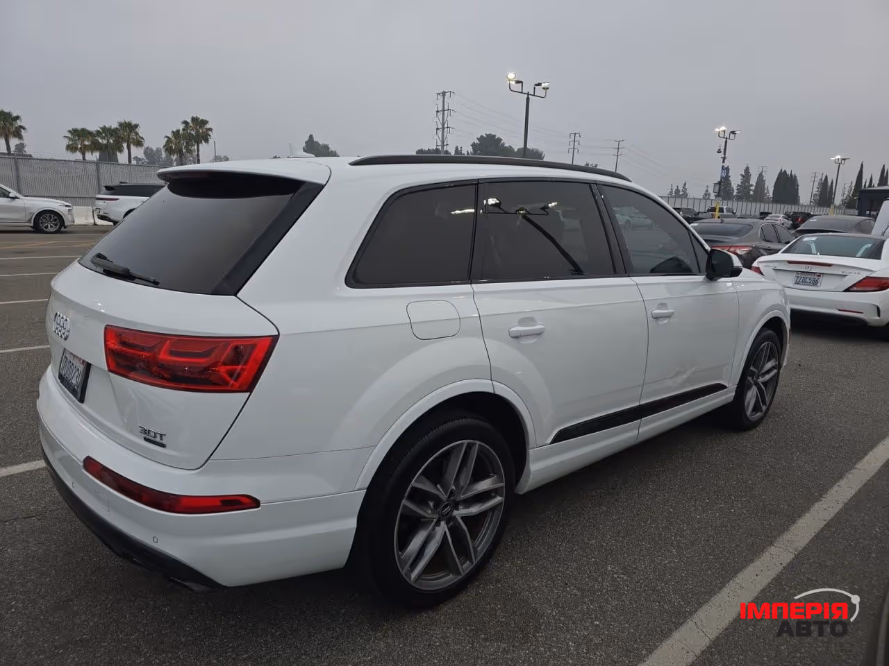 Audi Q7 - фото 3