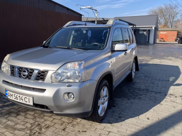 Nissan X-Trail - фото 1