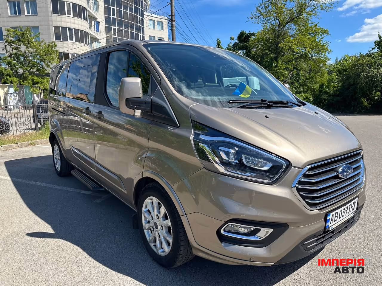 Ford Tourneo Custom - фото 5