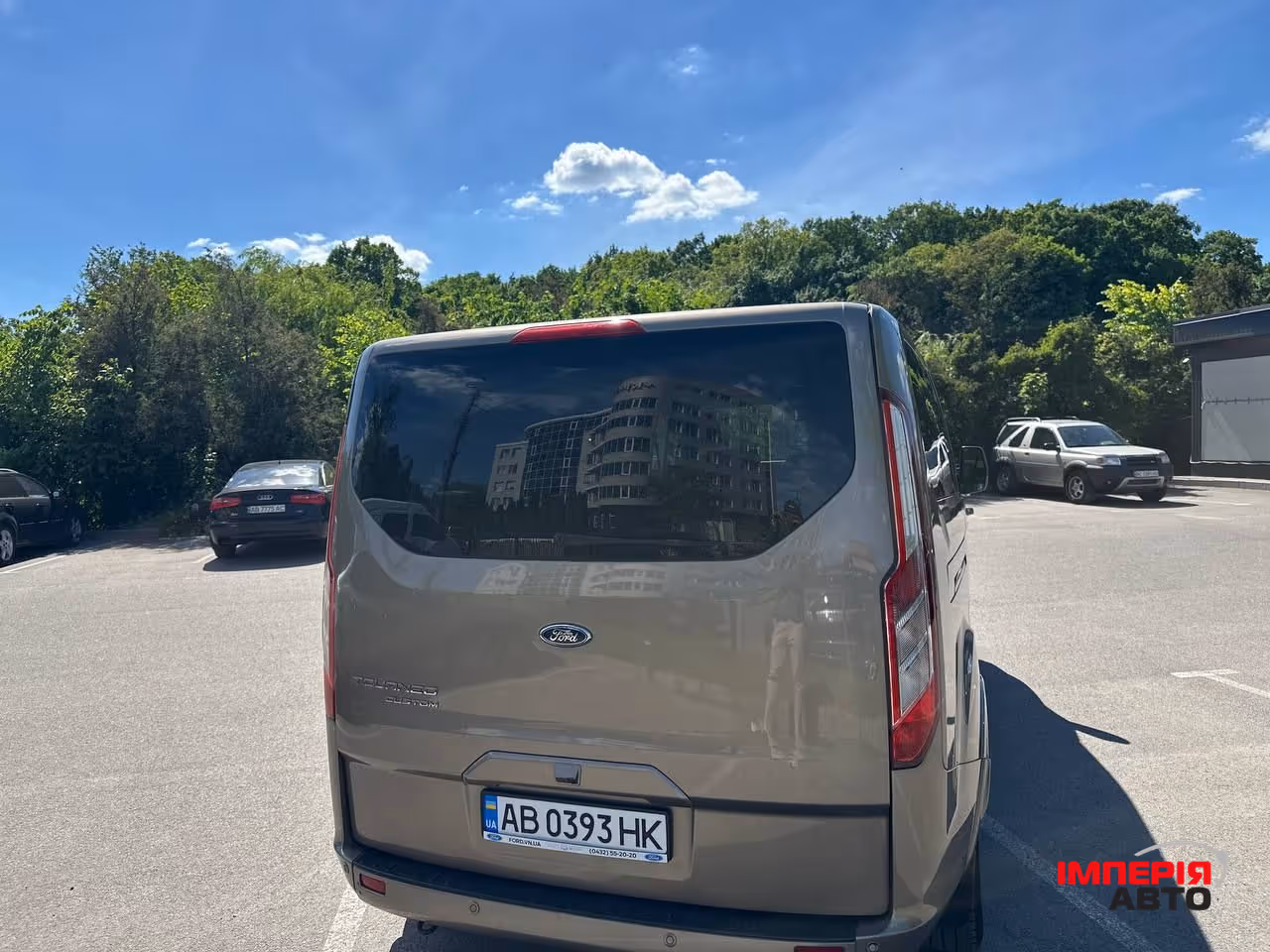 Ford Tourneo Custom - фото 9