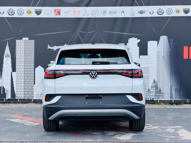 Volkswagen ID.4 CROZZ - фото 4