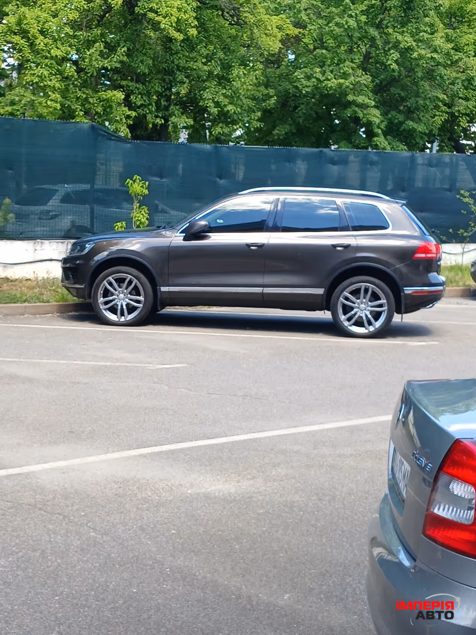 Volkswagen Touareg - фото 5