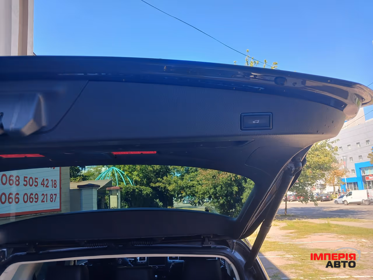 Volkswagen Touareg - фото 43