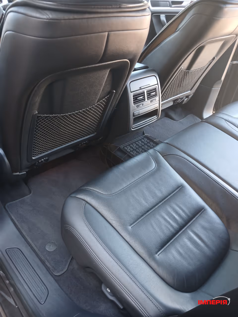 Volkswagen Touareg - фото 48