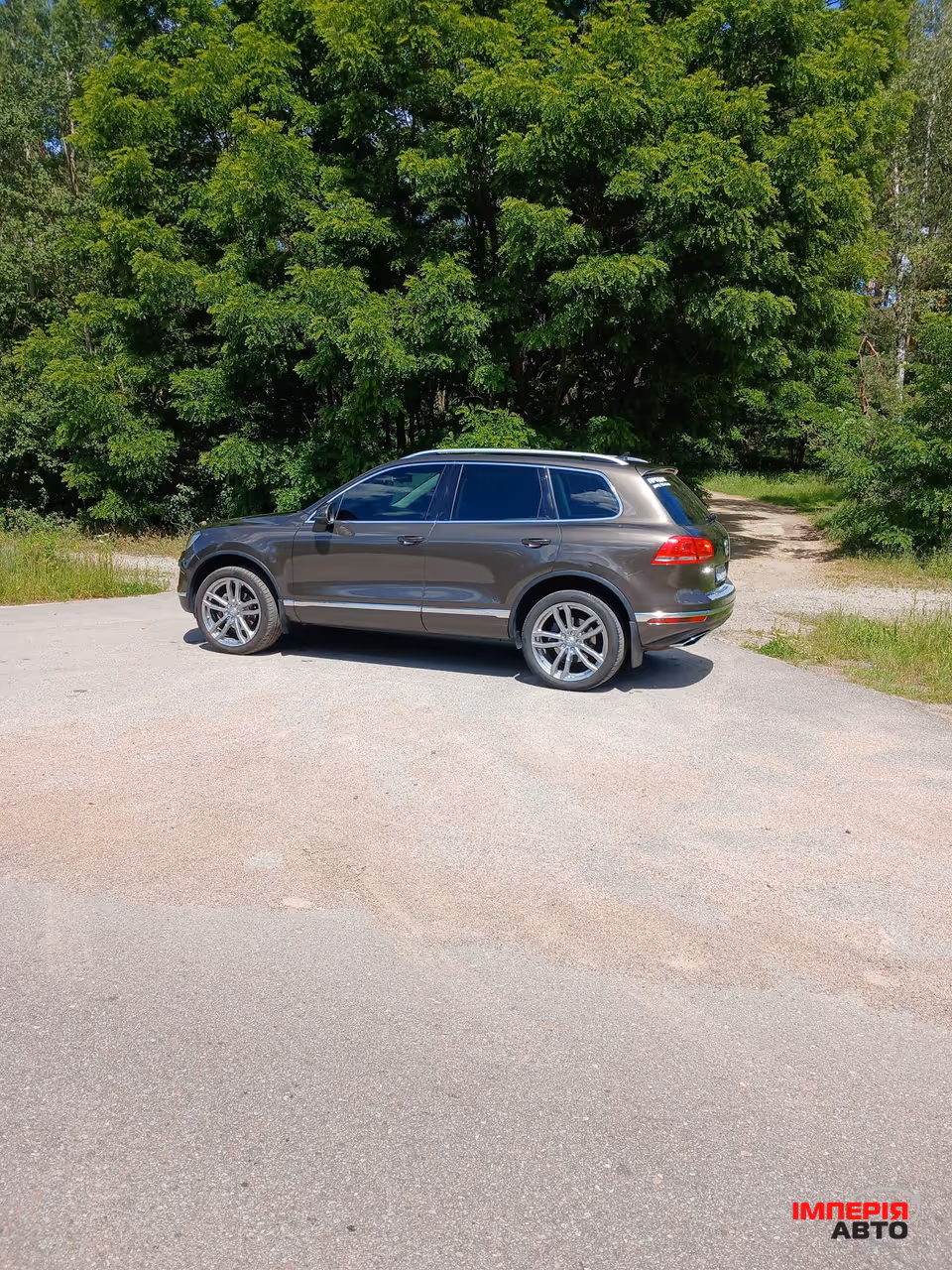 Volkswagen Touareg - фото 12