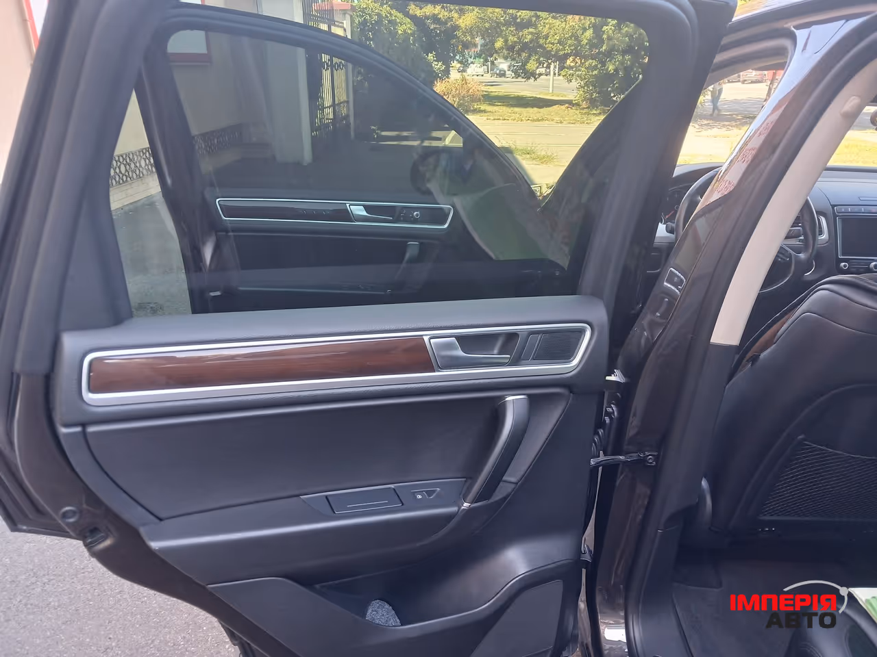 Volkswagen Touareg - фото 56