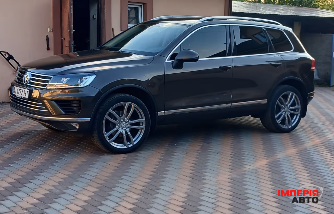 Volkswagen Touareg - фото 7
