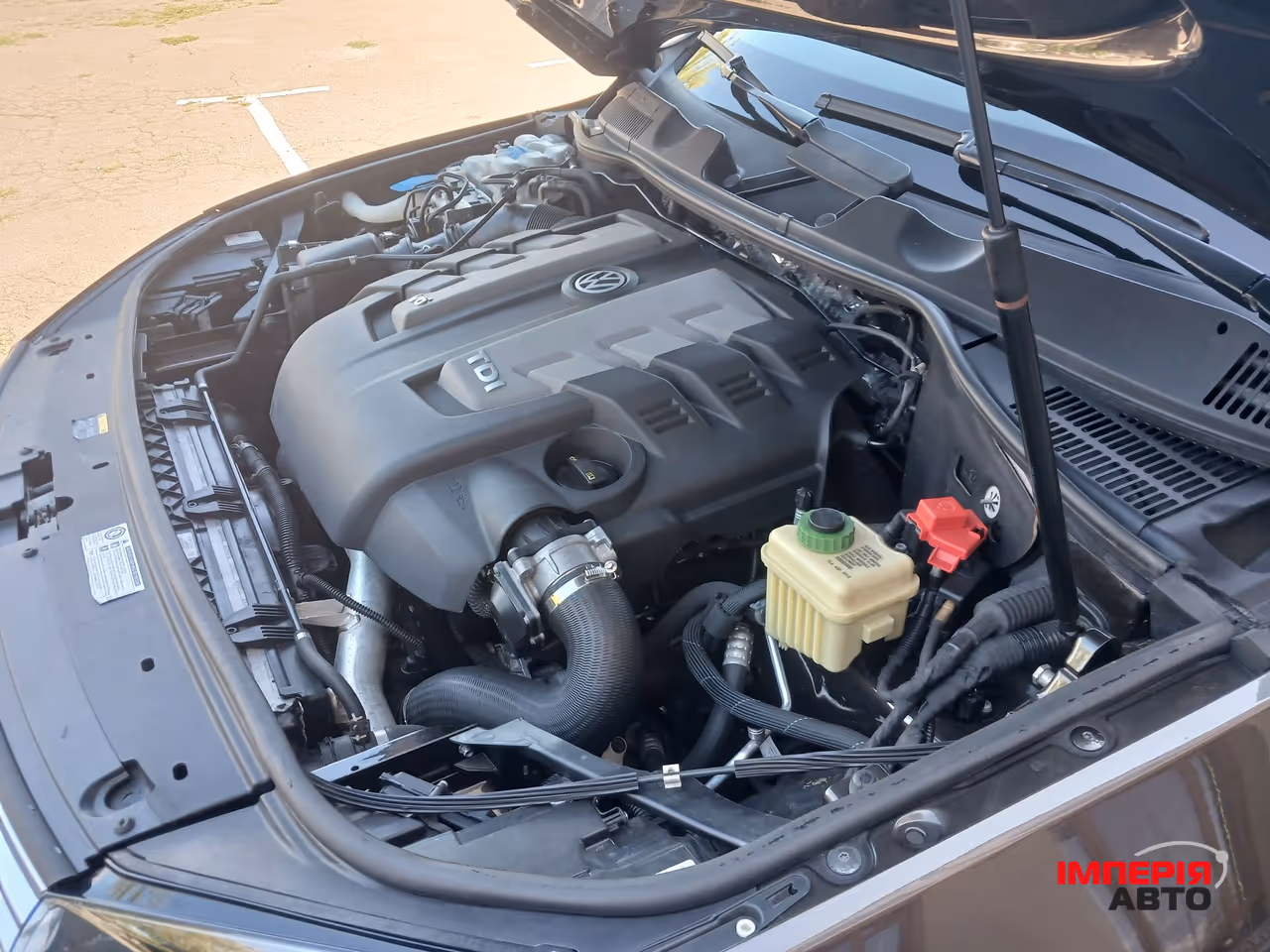 Volkswagen Touareg - фото 36