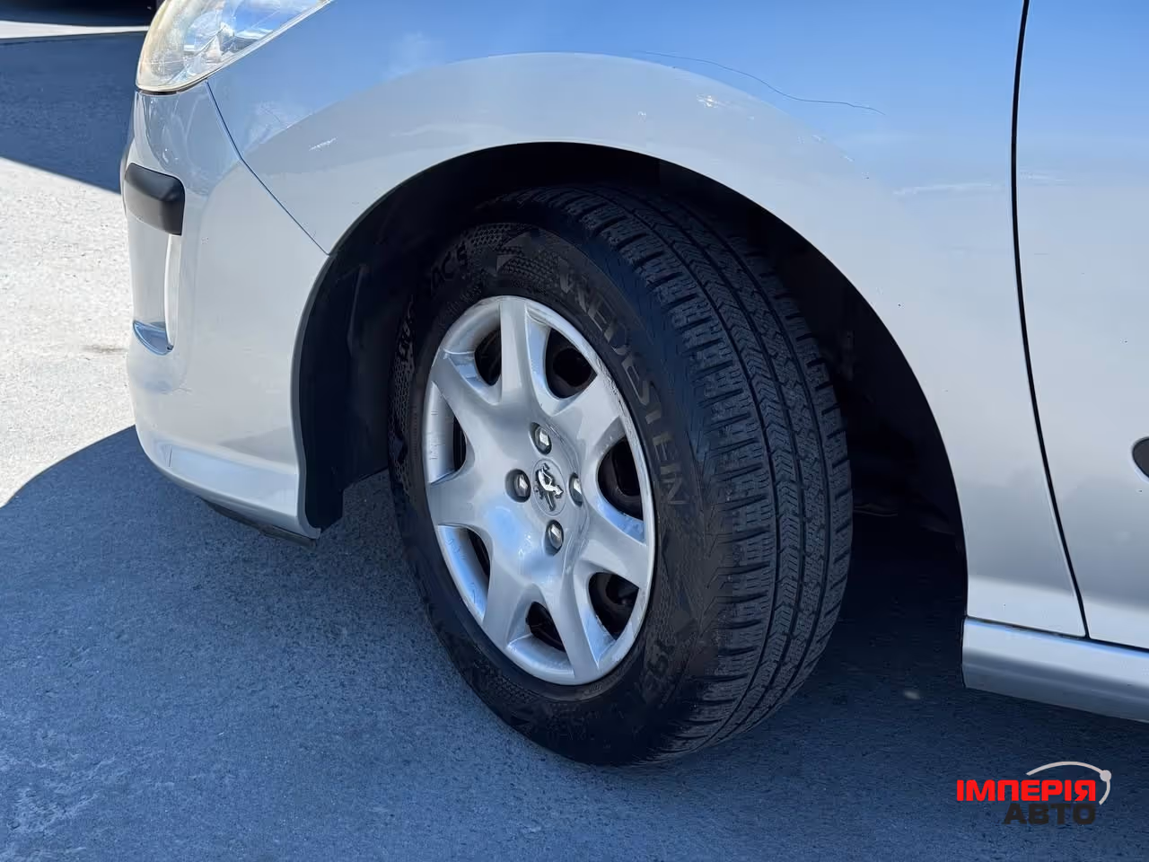 Peugeot 308 - фото 4