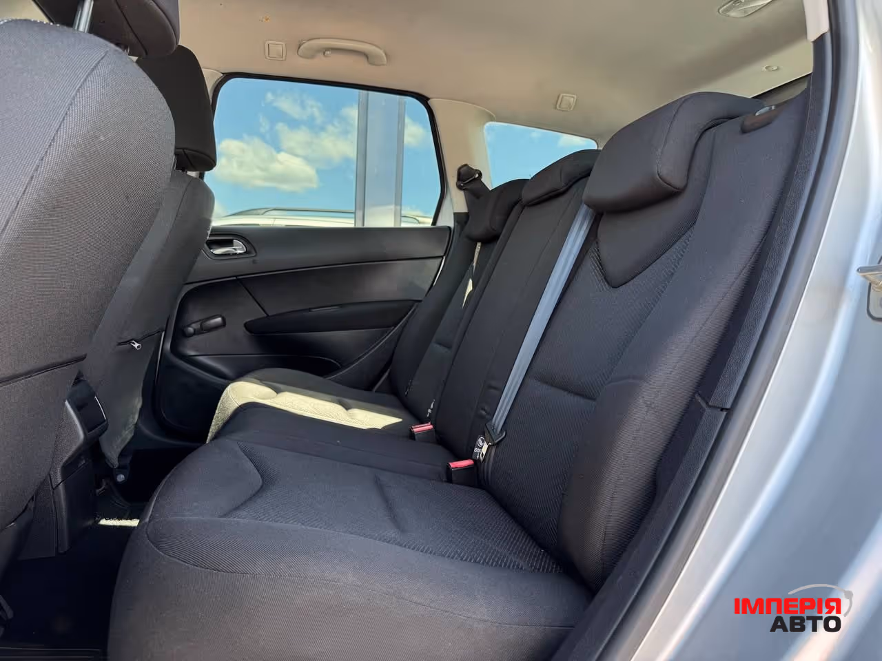 Peugeot 308 - фото 45