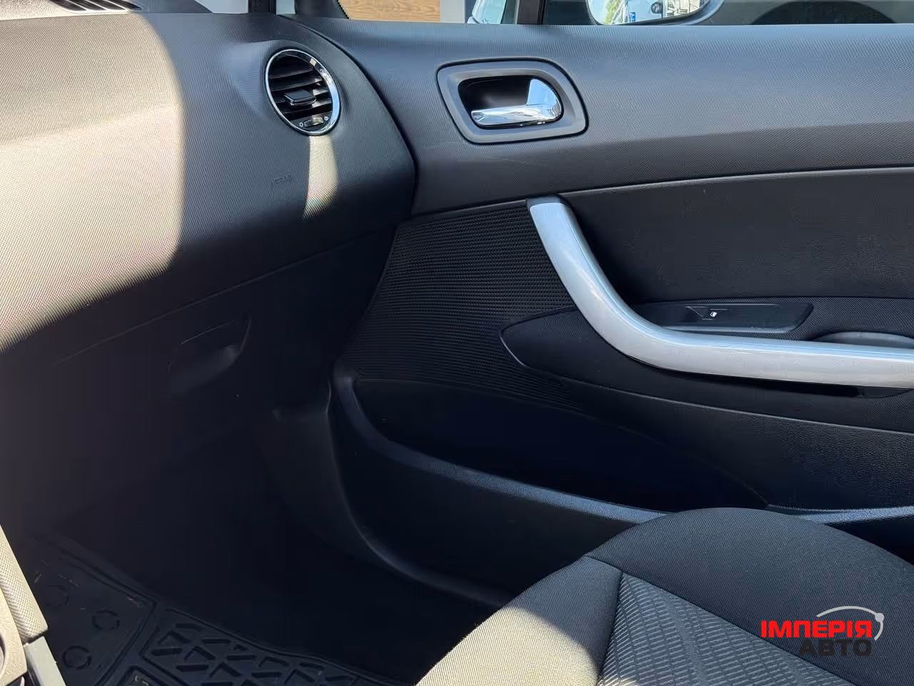 Peugeot 308 - фото 35