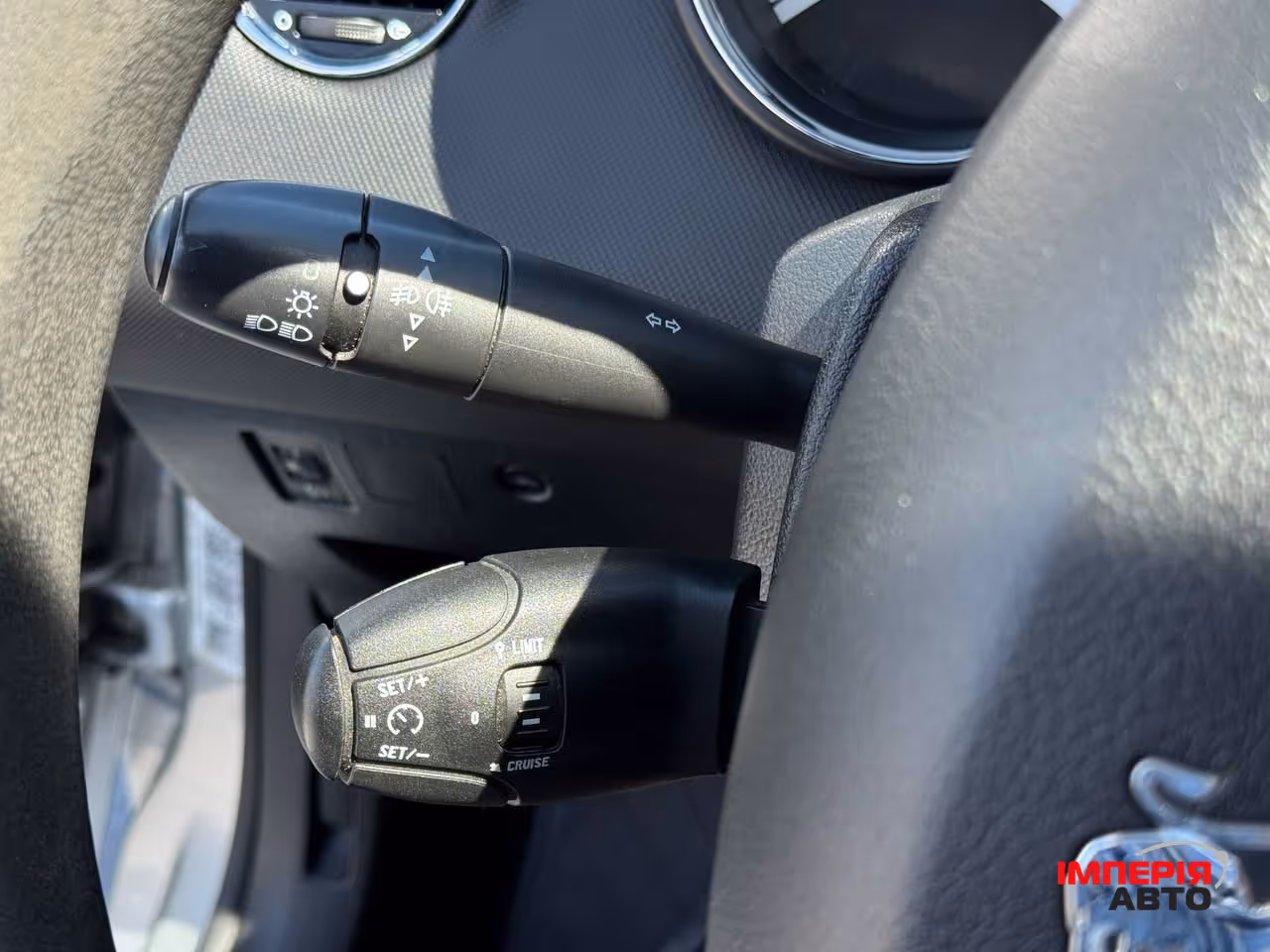 Peugeot 308 - фото 39
