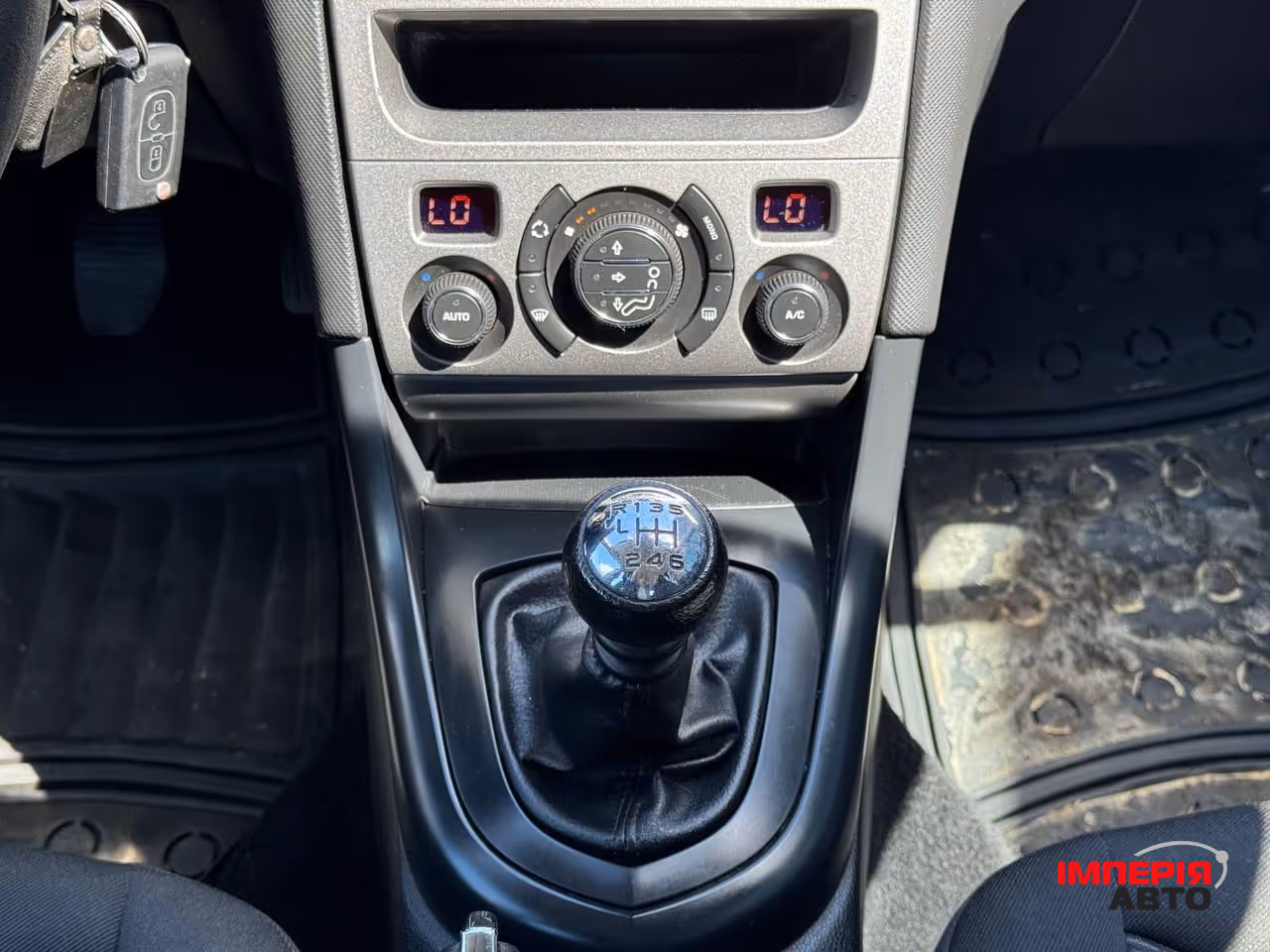 Peugeot 308 - фото 53