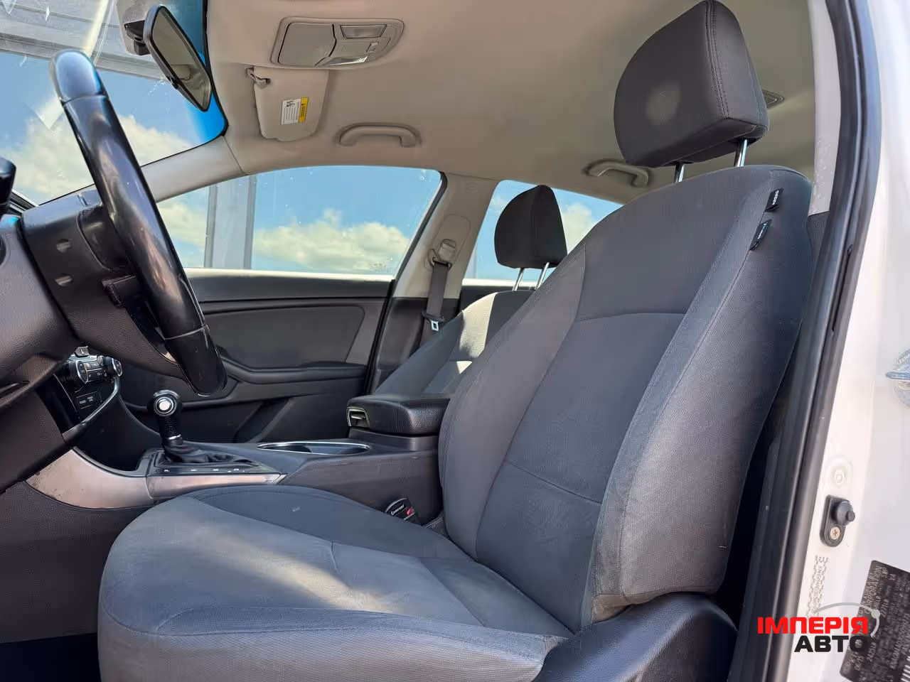 Kia Optima - фото 24