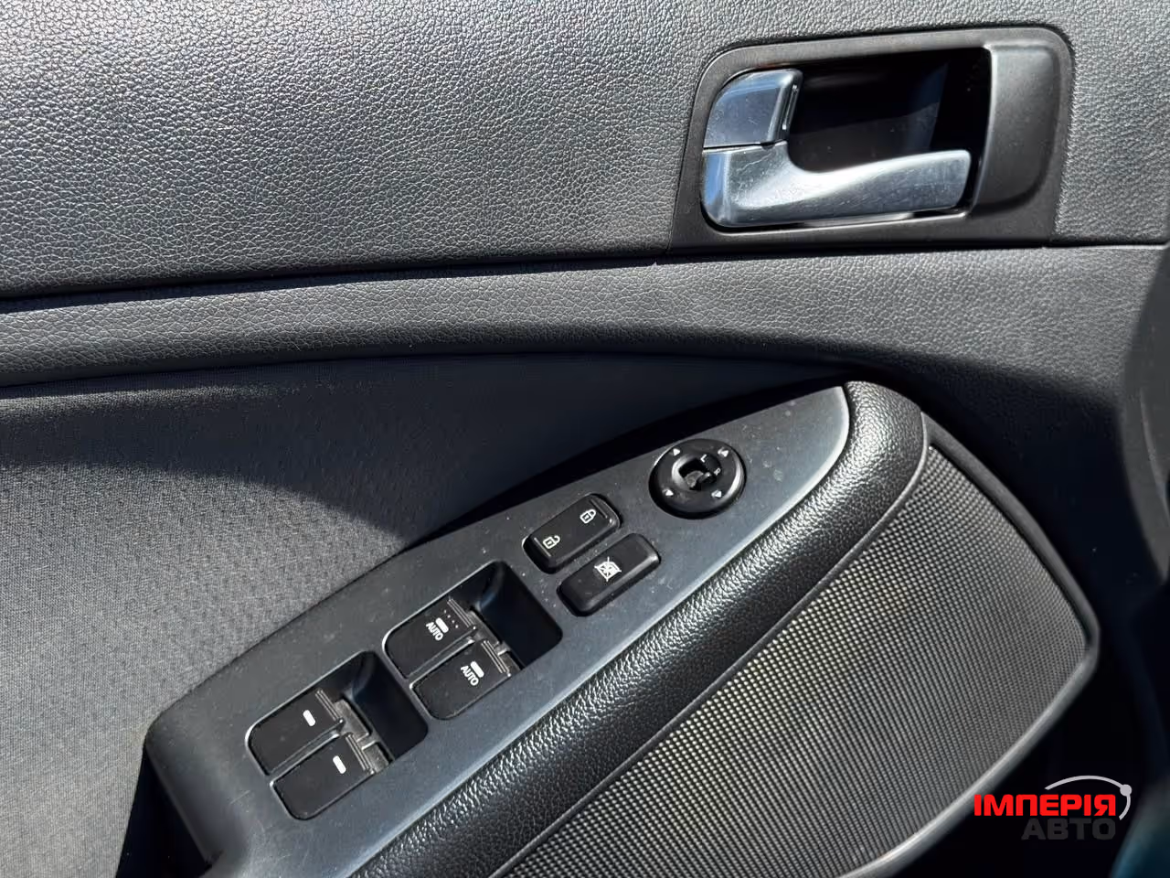 Kia Optima - фото 20
