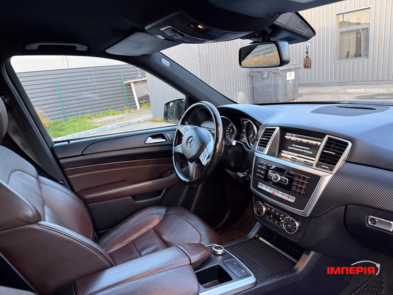 Mercedes-Benz M-Класс - фото 19