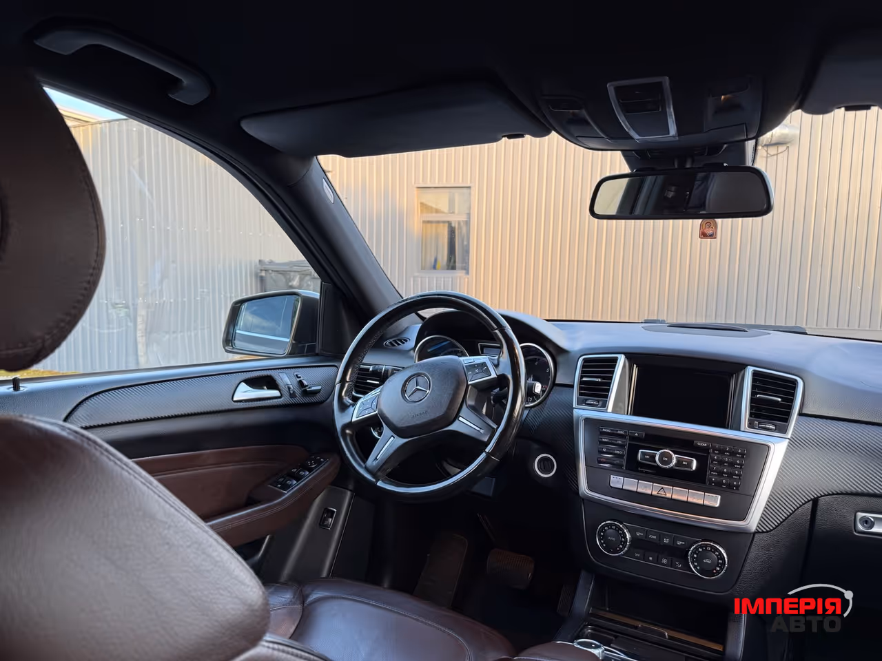 Mercedes-Benz M-Класс - фото 22