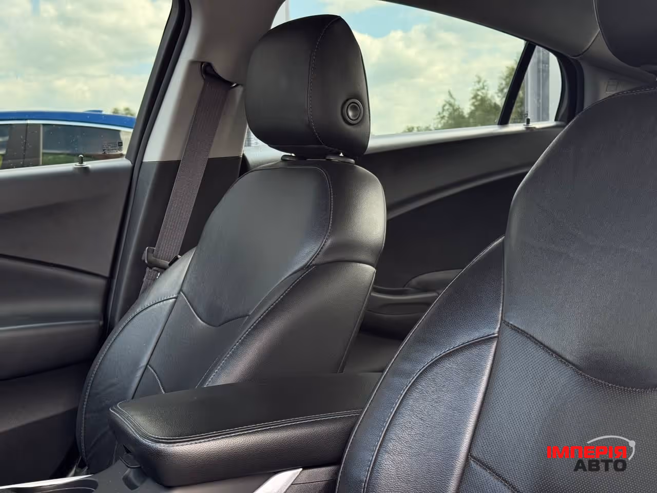Chevrolet Volt - фото 42