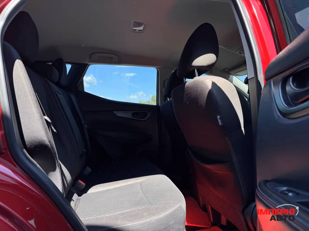 Nissan Rogue Sport - фото 56