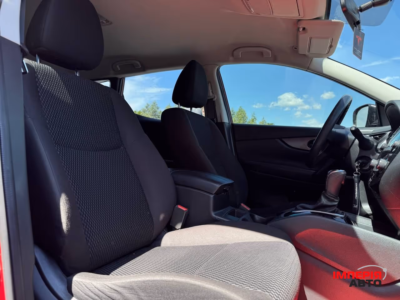 Nissan Rogue Sport - фото 69