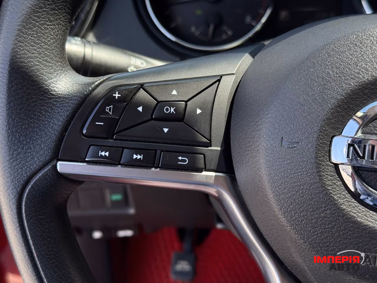 Nissan Rogue Sport - фото 36