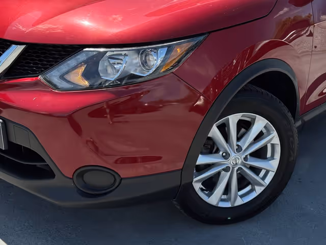 Nissan Rogue Sport - фото 4