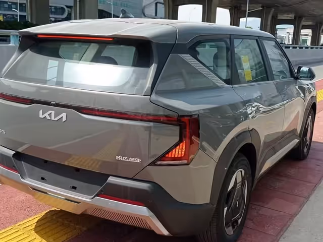 Kia EV5 - фото 2