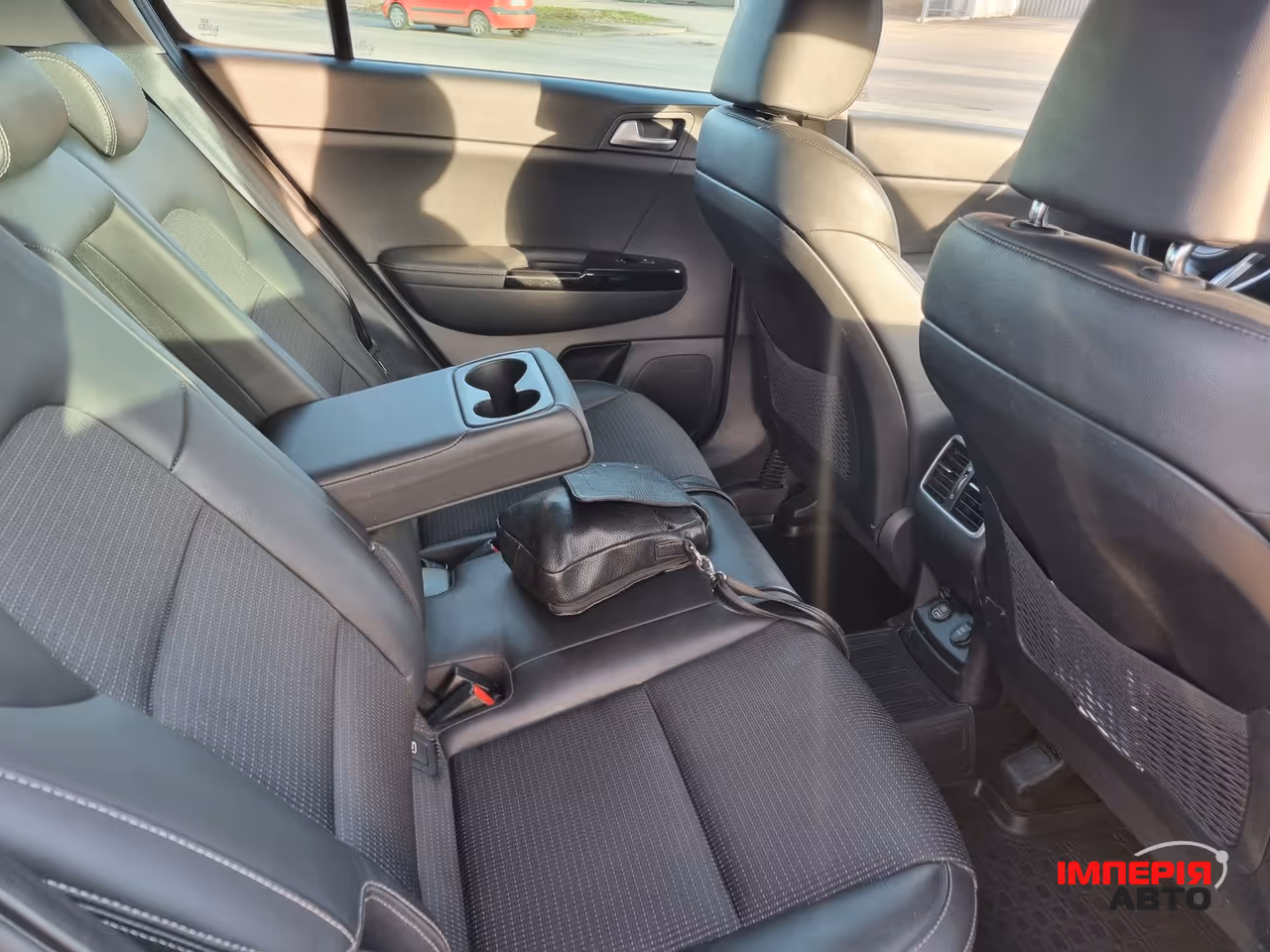 Kia Sportage - фото 8