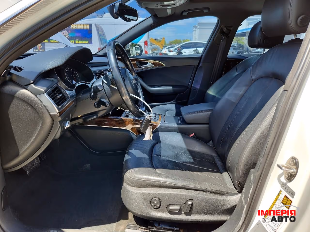 Audi A6 - фото 7