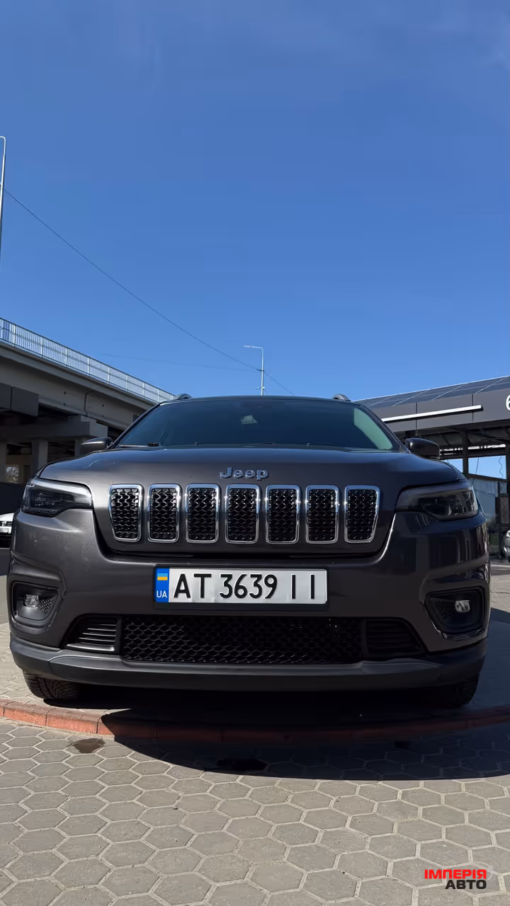 Jeep Cherokee - фото 23