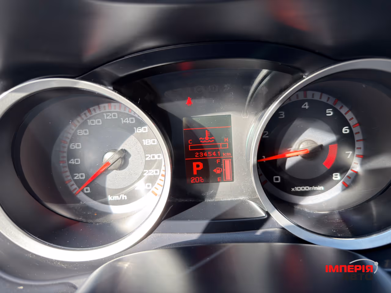 Mitsubishi Lancer - фото 20
