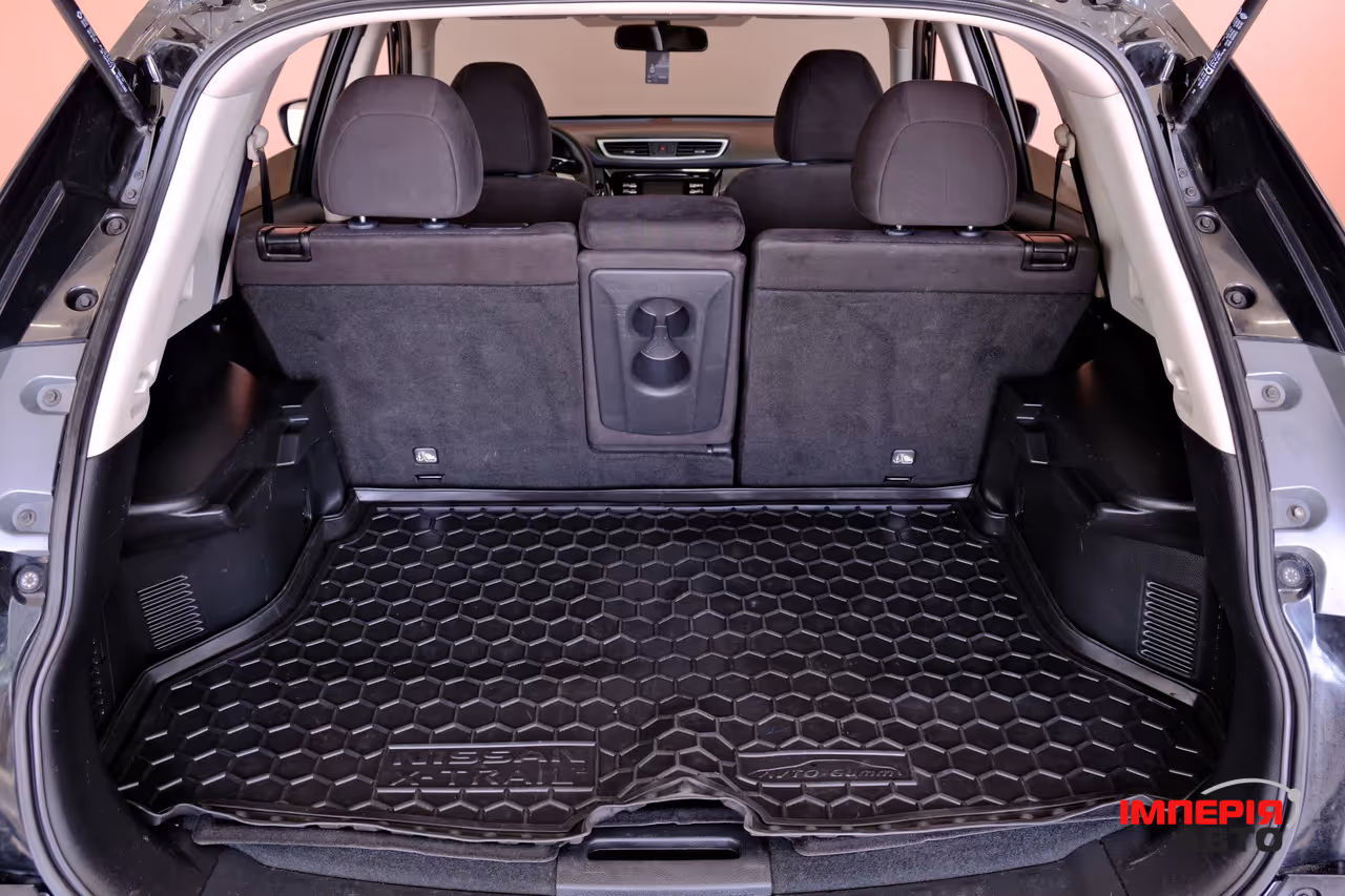Nissan Rogue - фото 9
