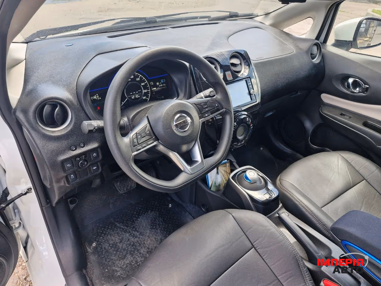 Nissan Note - фото 12