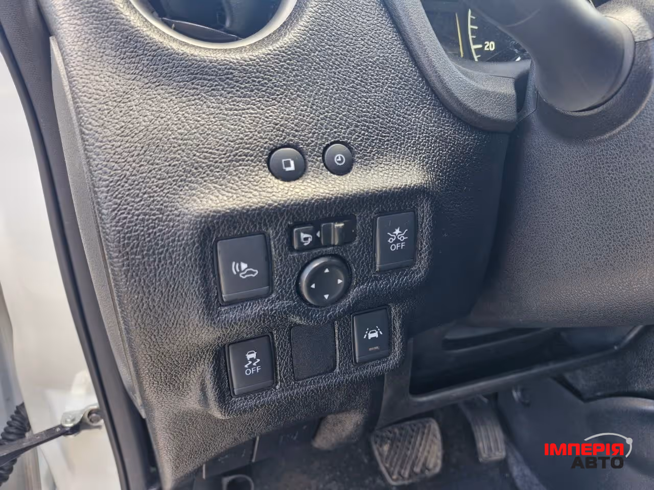 Nissan Note - фото 11