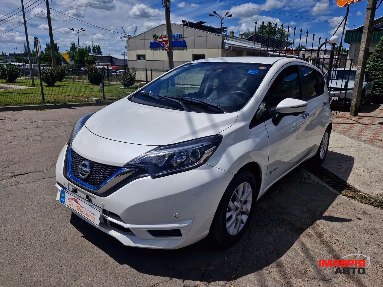 Nissan Note - фото 1