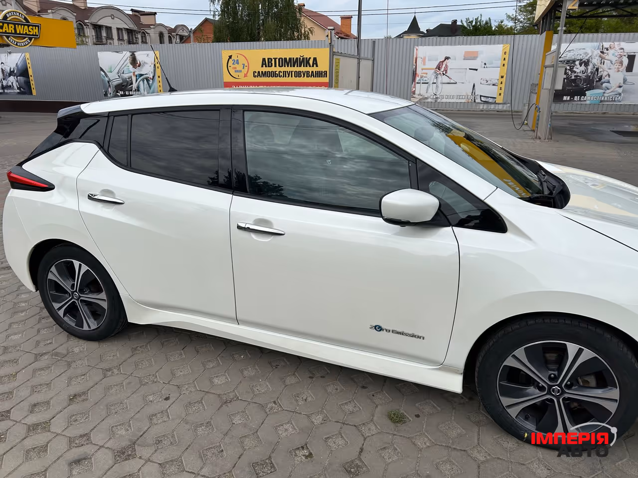 Nissan Leaf - фото 3