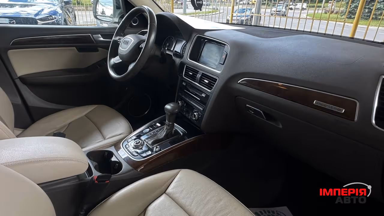 Audi Q5 - фото 5