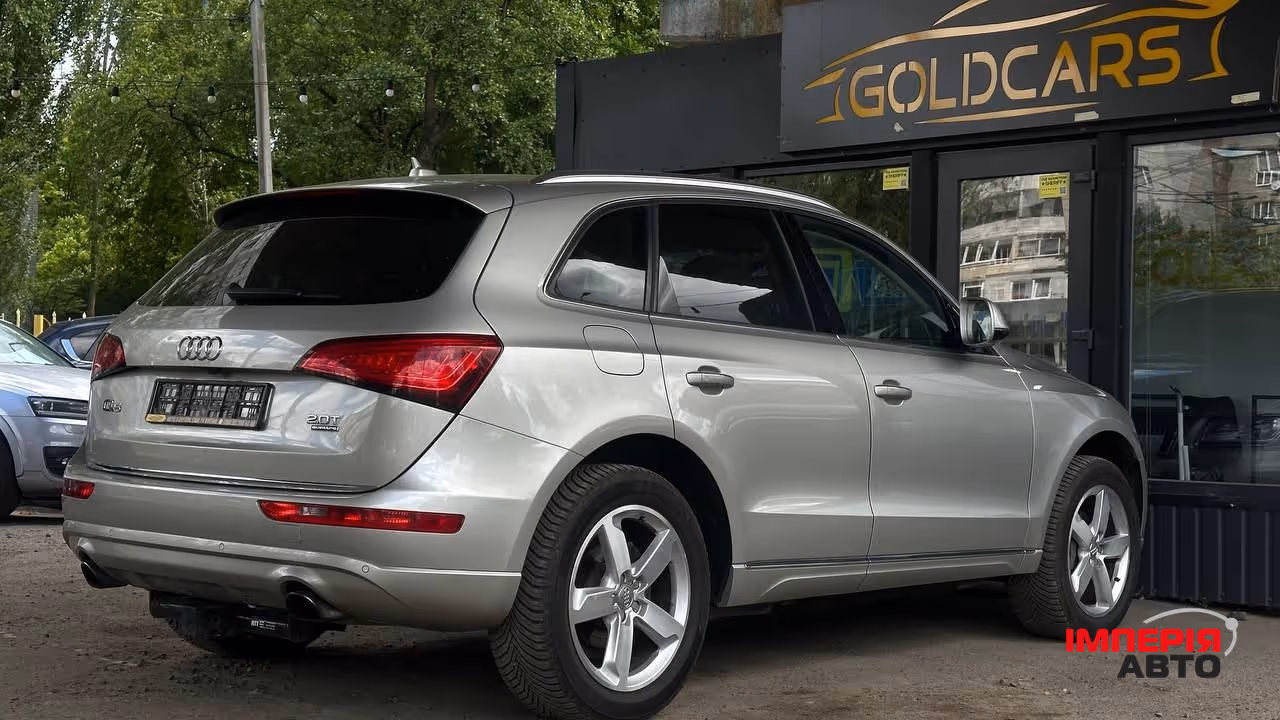 Audi Q5 - фото 9