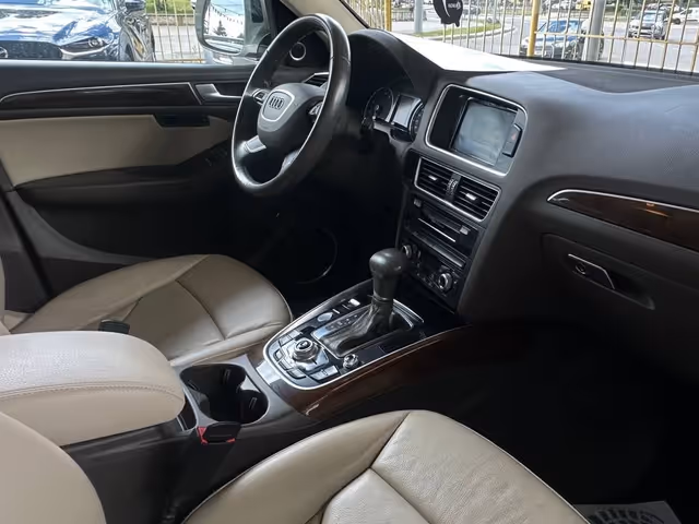 Audi Q5 - фото 5