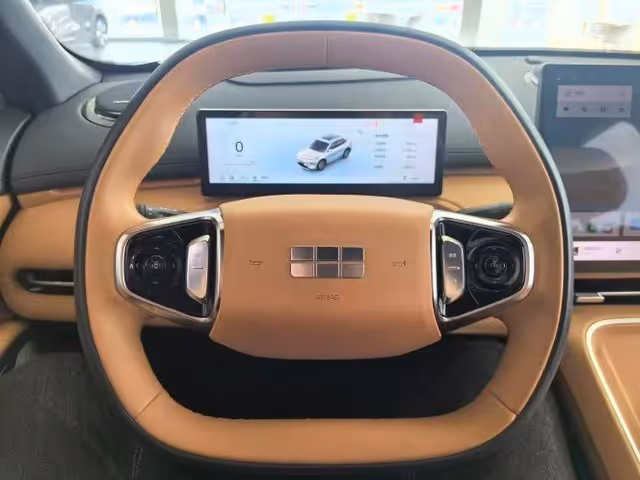 Geely Galaxy Starship 7 - фото 4